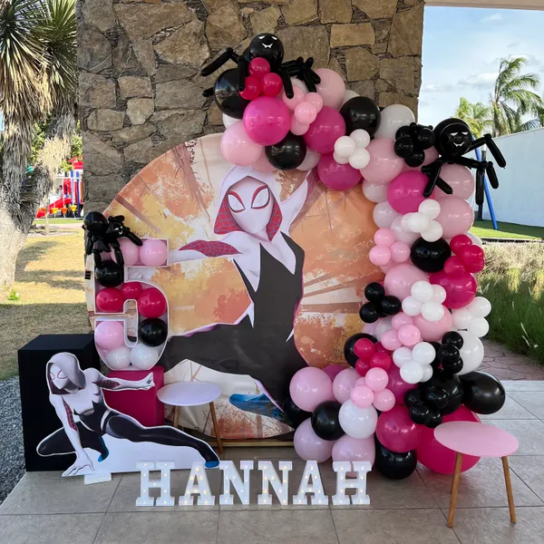 Aro decorado de Hip Hip Balloons