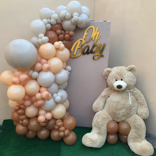 Mampara decorada de Hip Hip Balloons