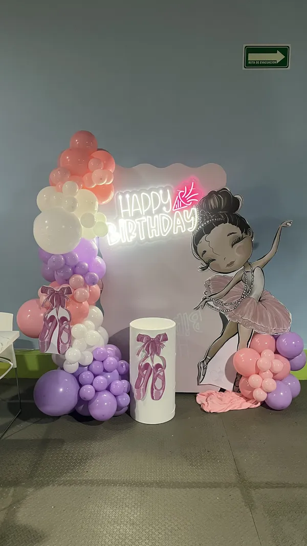 Mampara decorada: IMG 1101.HEIC